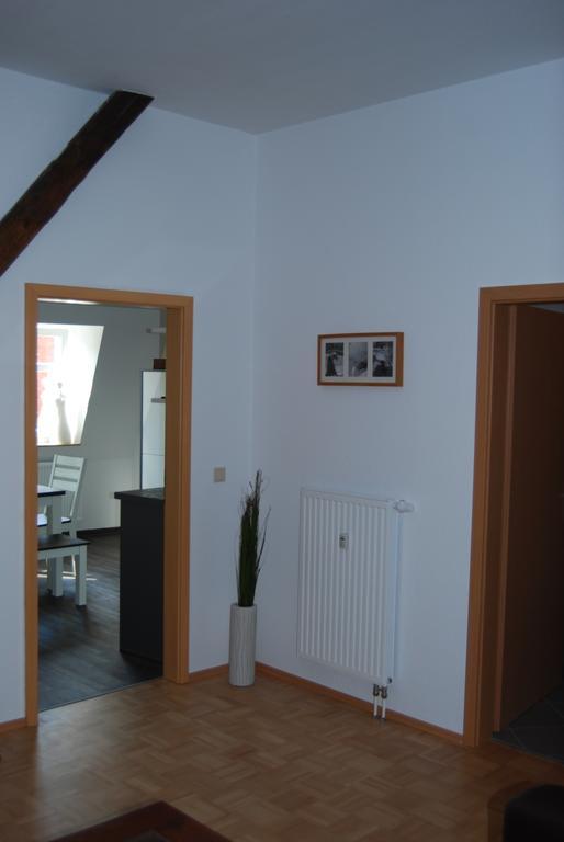 B2-Ferienwohnung Erfurt Værelse billede